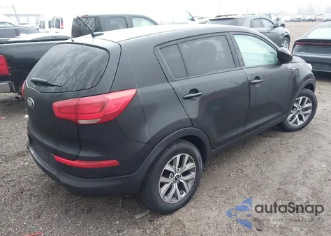 2016 Kia Sportage Lx z USA, uszkodzony, nr VIN KNDPBCAC1G7877827
